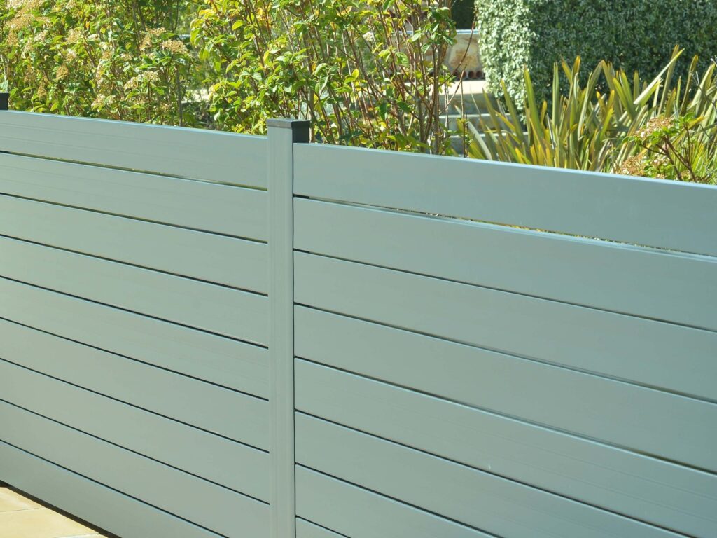 vallas-para-jardin-2-scaled (1)